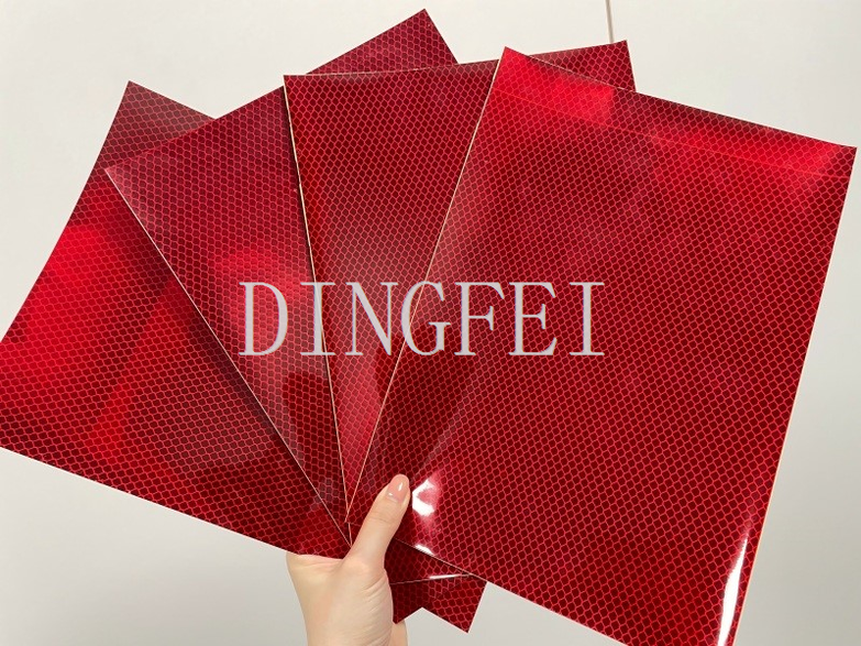 EN Standard Class 3 Metallized Reflective Sheeting1 EN Standard Class 3 Metallized Reflective Sheeting1